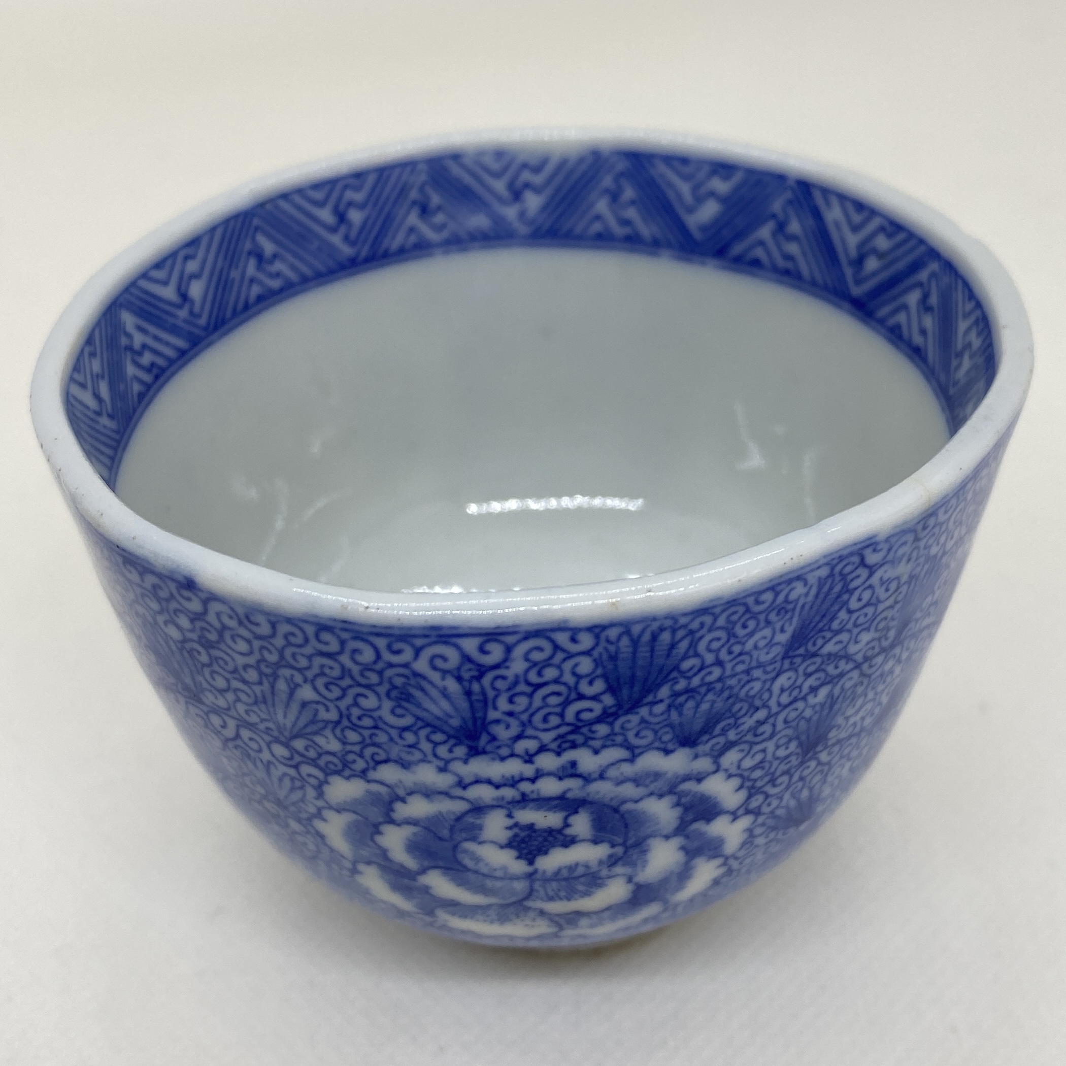 明治~大正時代 染付印判 牡丹唐草文 蕎麦猪口・向付|老舗米屋蔵出し